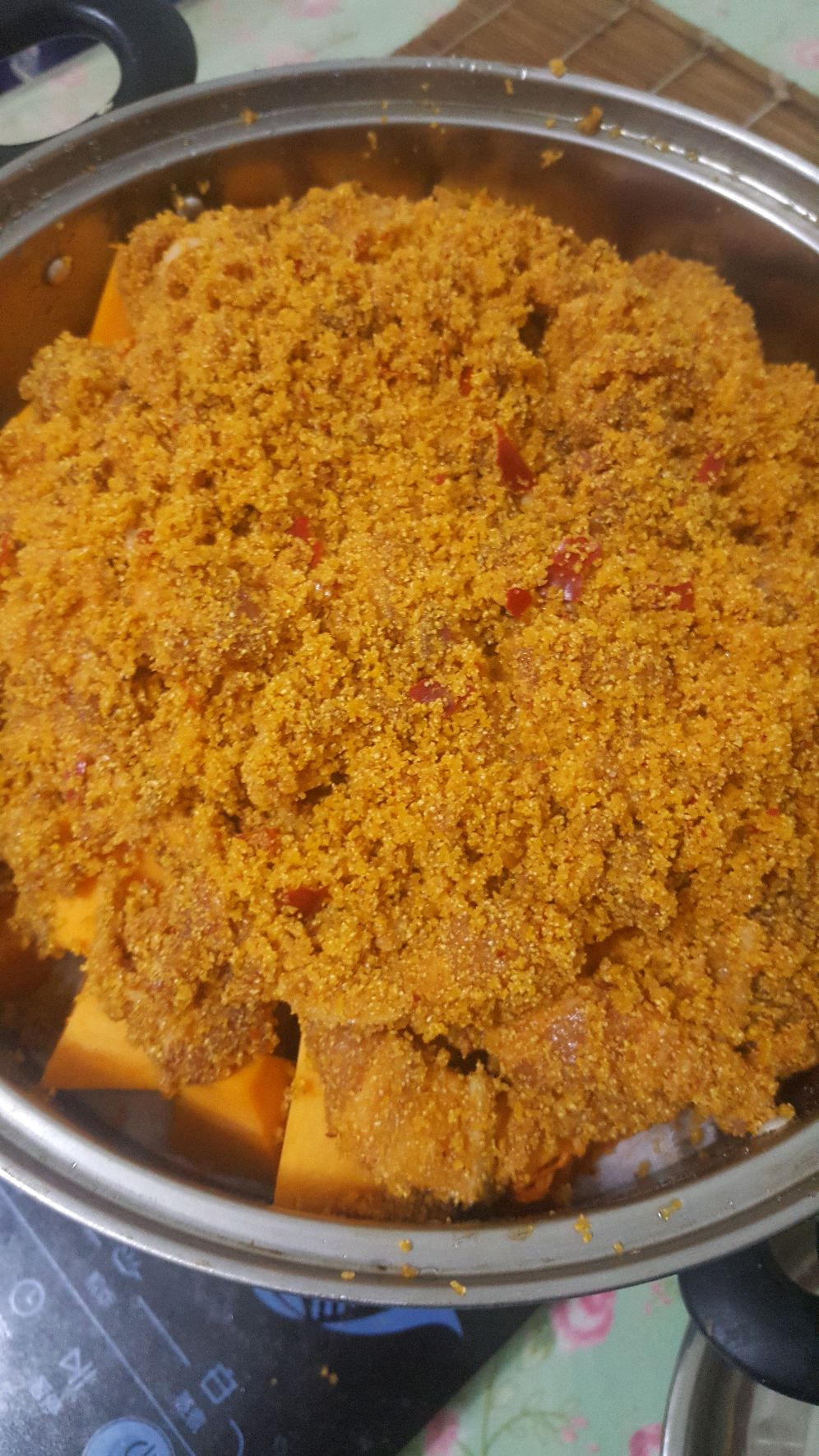 简单搞定——南瓜粉蒸肉