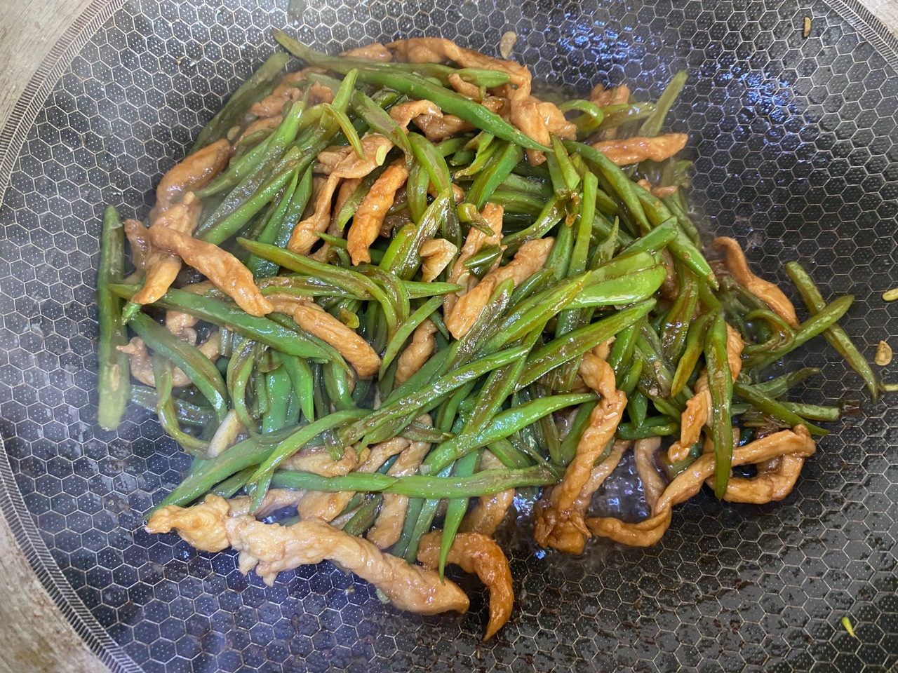 简单家常菜豆角丝炒肉,营养美味又下饭❗️