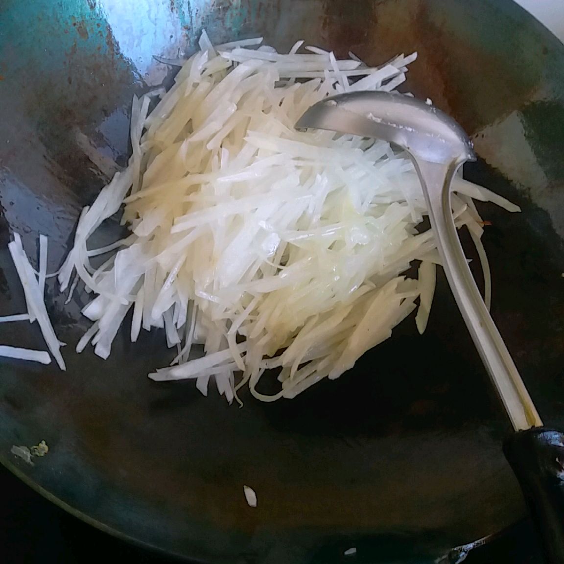 煎蛋萝卜丝汤