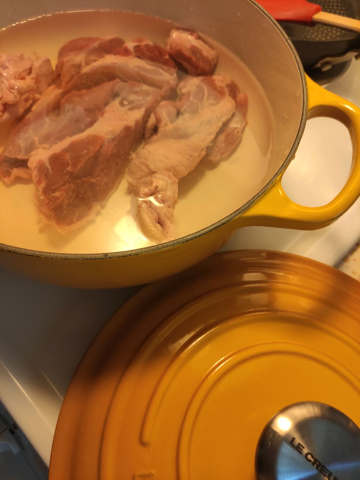 简单美味的清炖羊肉(铸铁锅版)