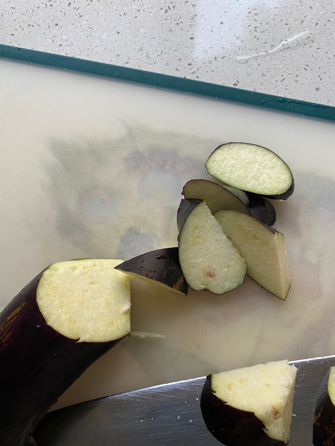 简单美味的下饭菜—红烧茄子
