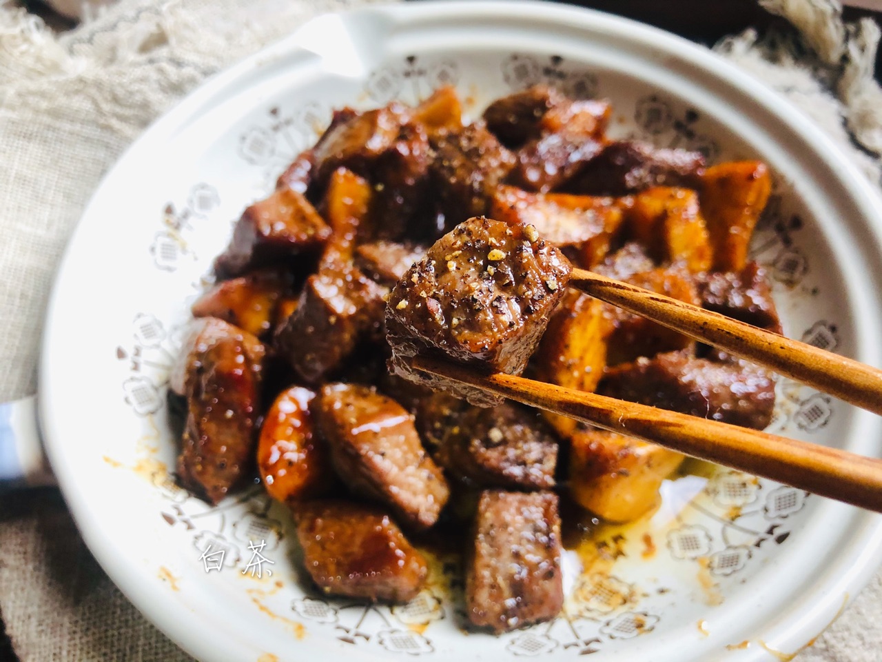 简单美味的杏鲍菇牛肉粒