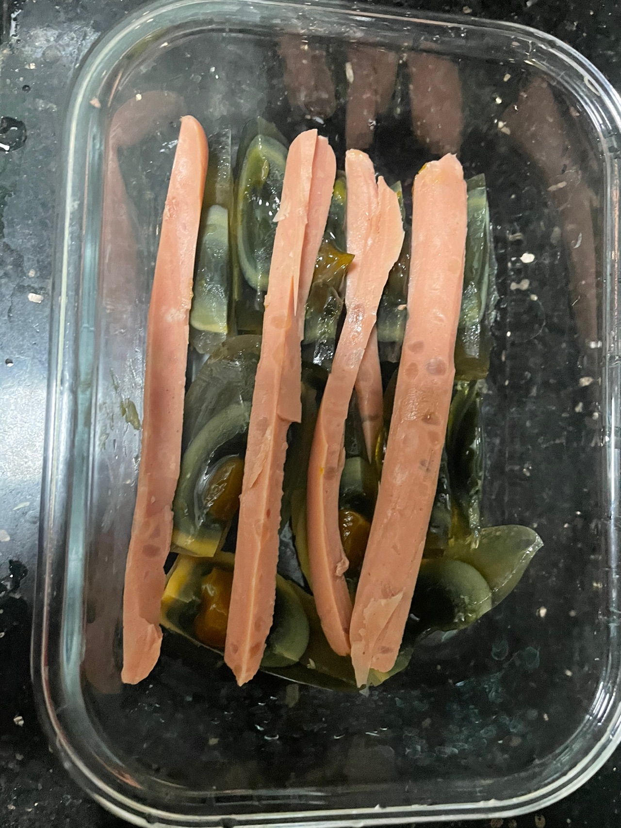 简单漂亮的三色蛋凉菜
