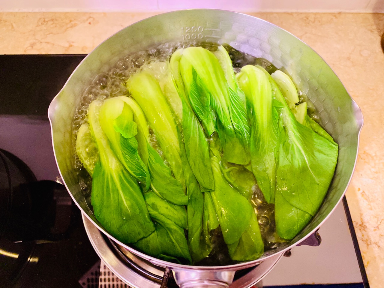 简单易学家常油泼面