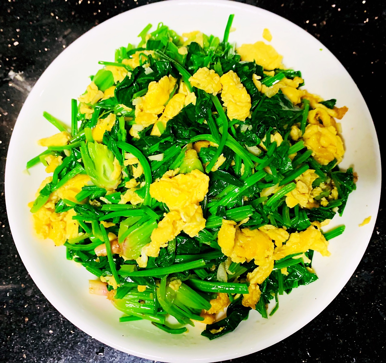 简单又减肥的菜-菠菜炒鸡蛋