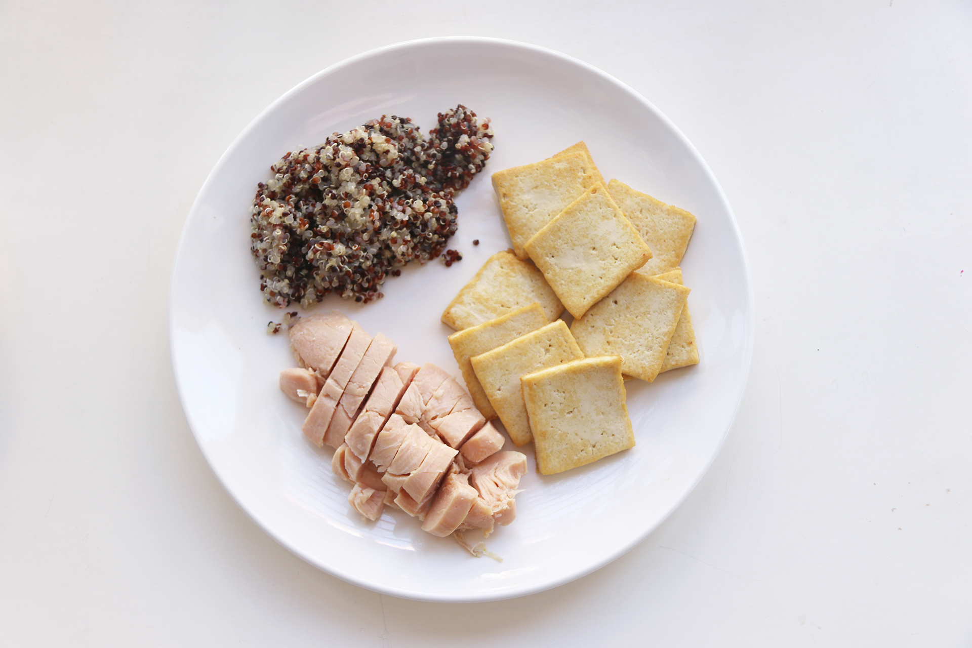 煎豆腐鸡肉黎麦沙拉
