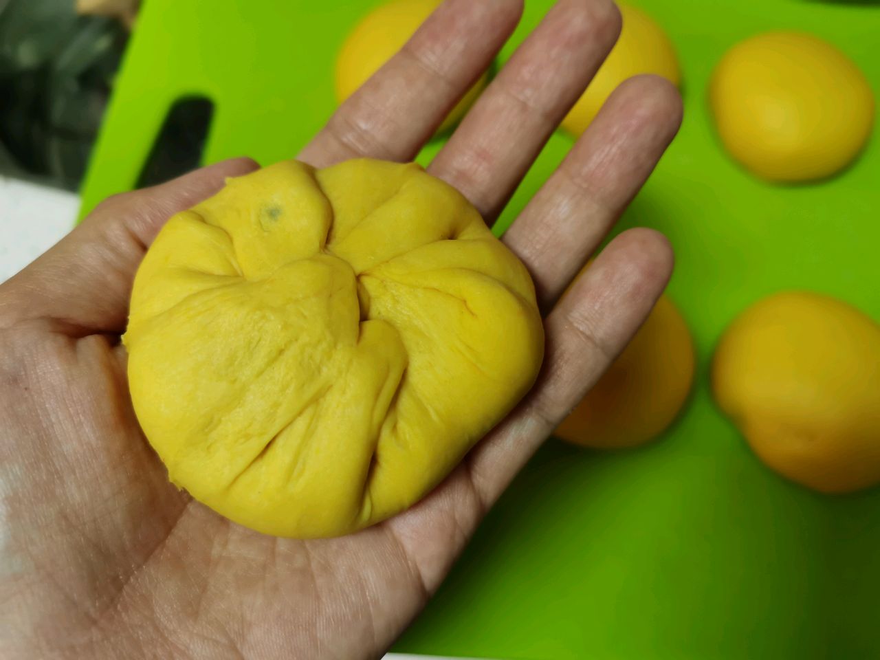 简简单单的美味——南瓜红豆卷