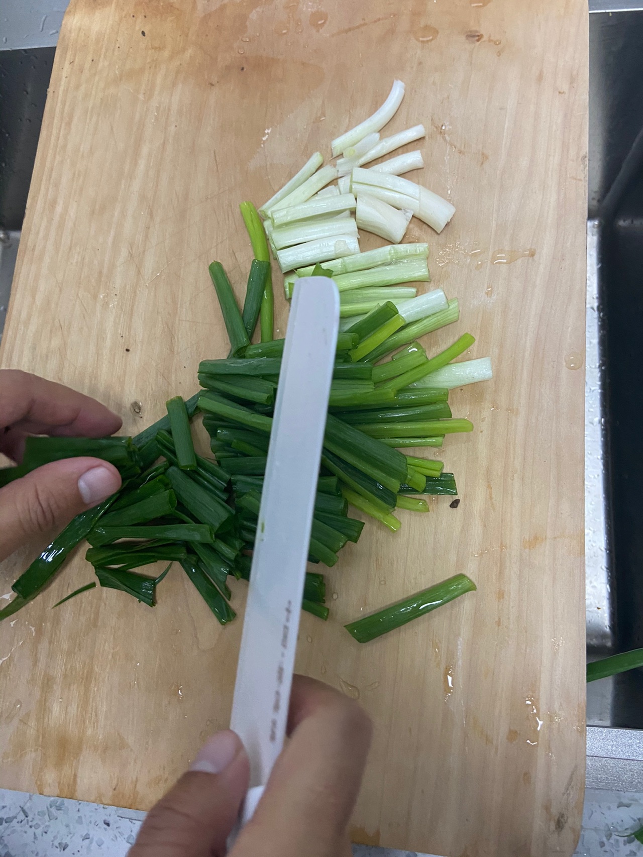 简简单单来个葱油拌面