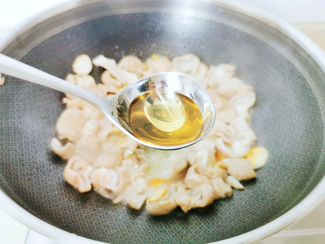 尖椒炒肥肠～巨好吃