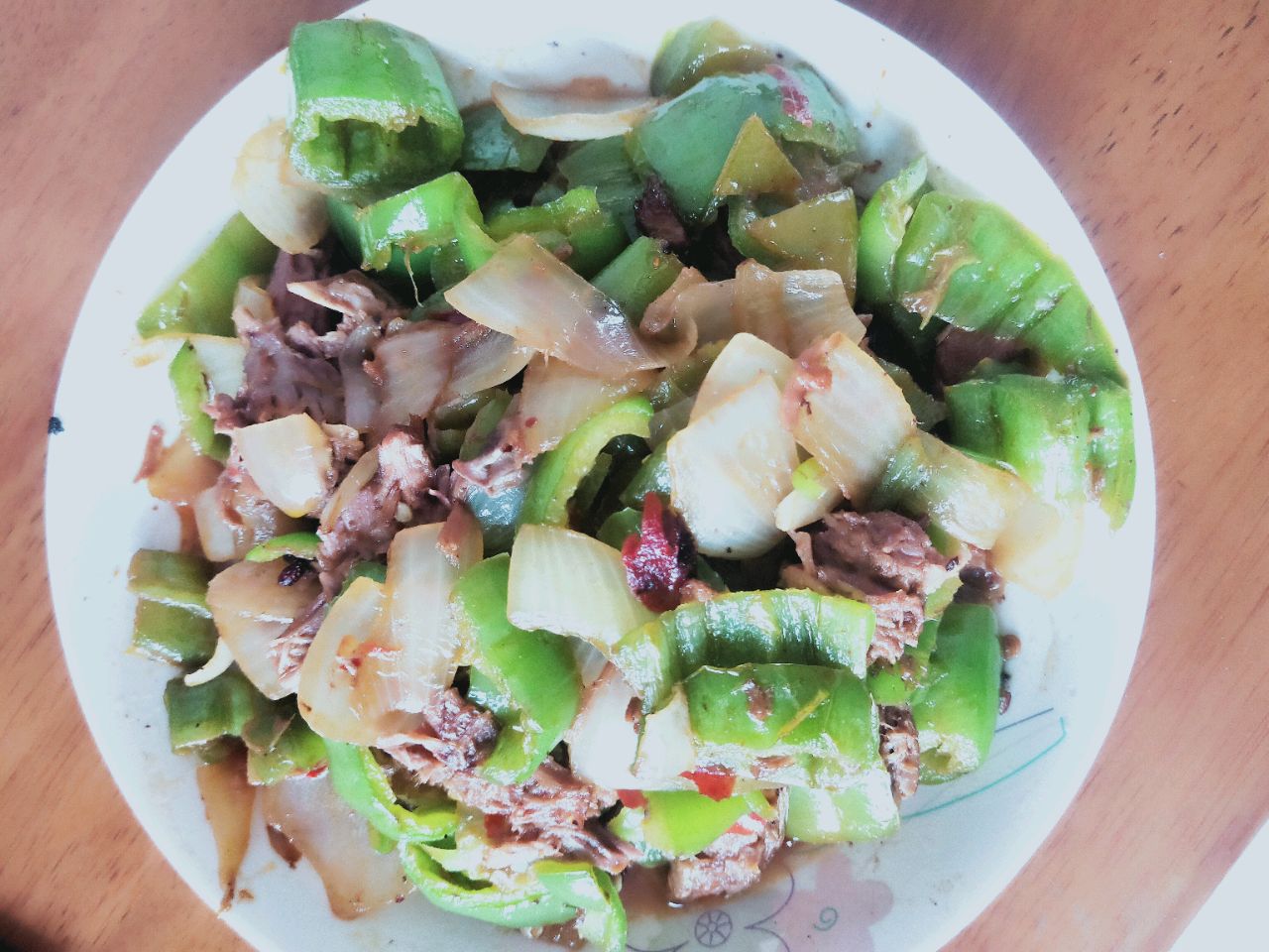 尖椒炒肉