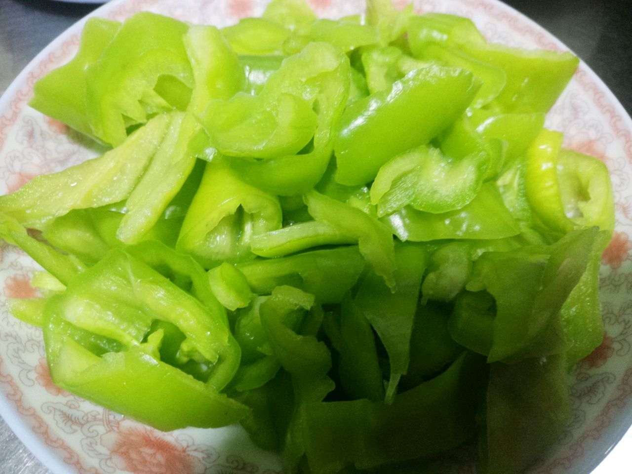 尖椒炒猪肝