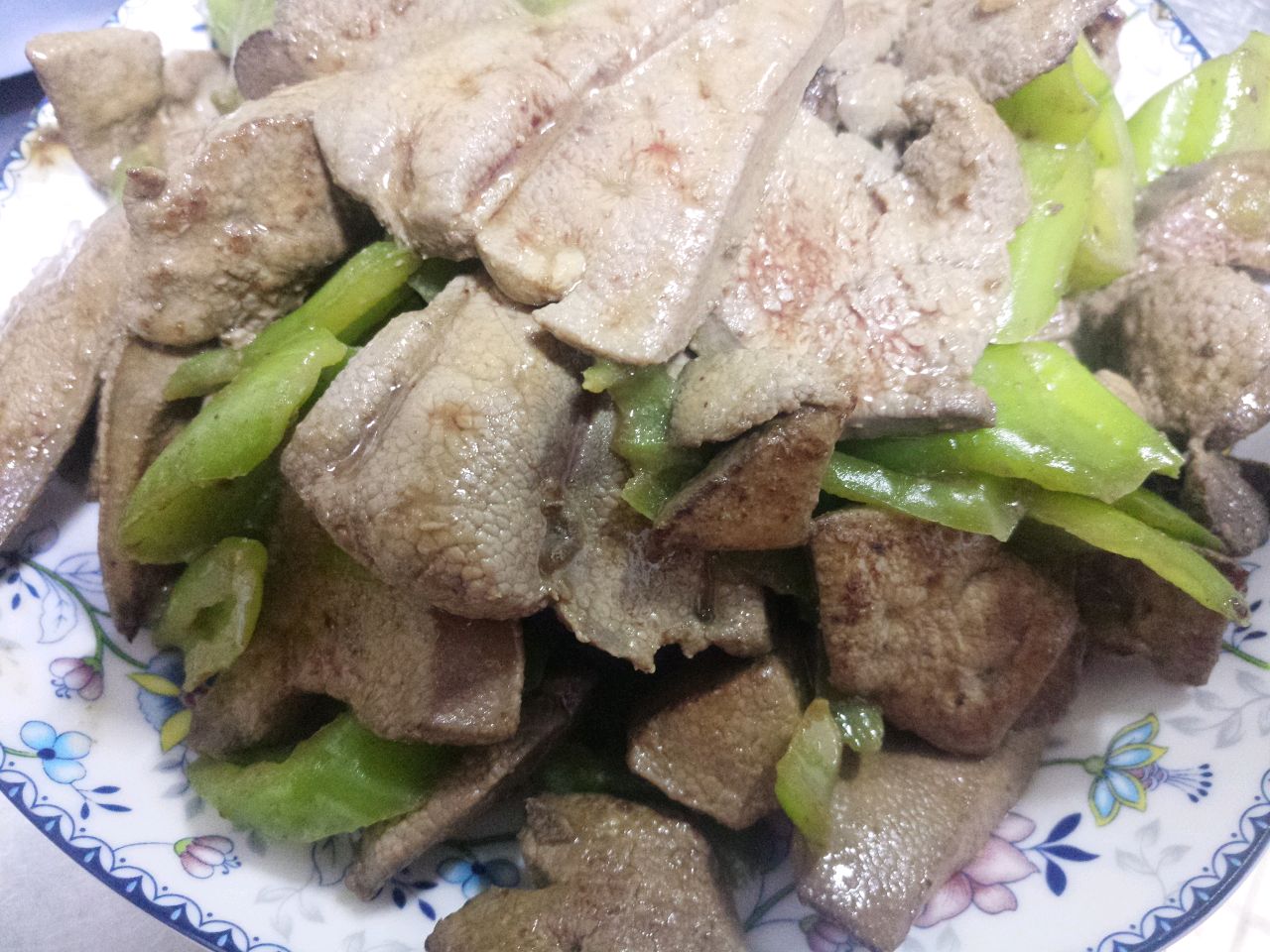 尖椒炒猪肝