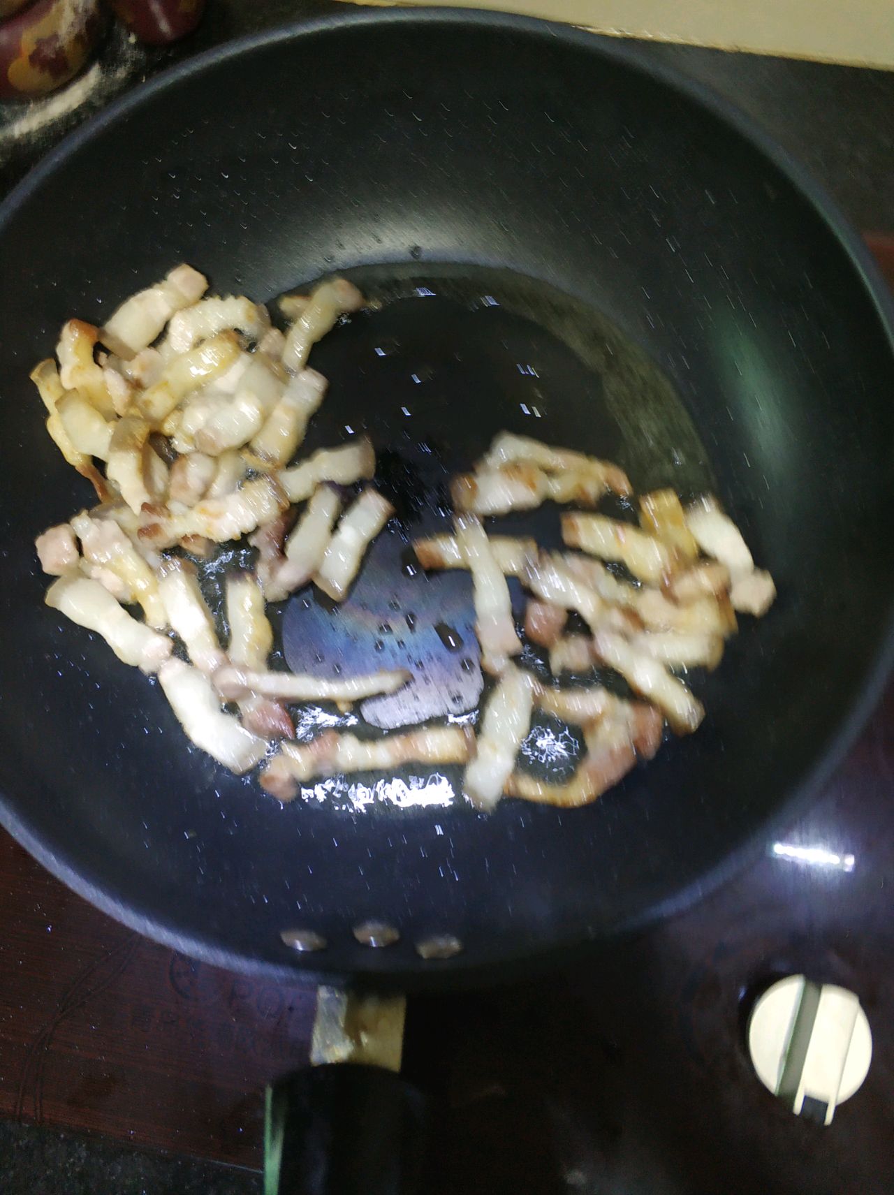 尖椒豆豉花肉煲