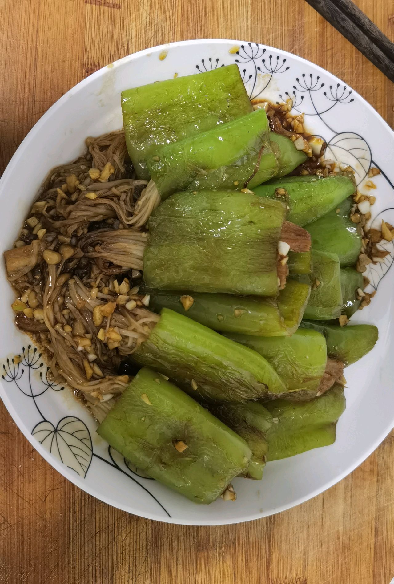尖椒酿金针菇