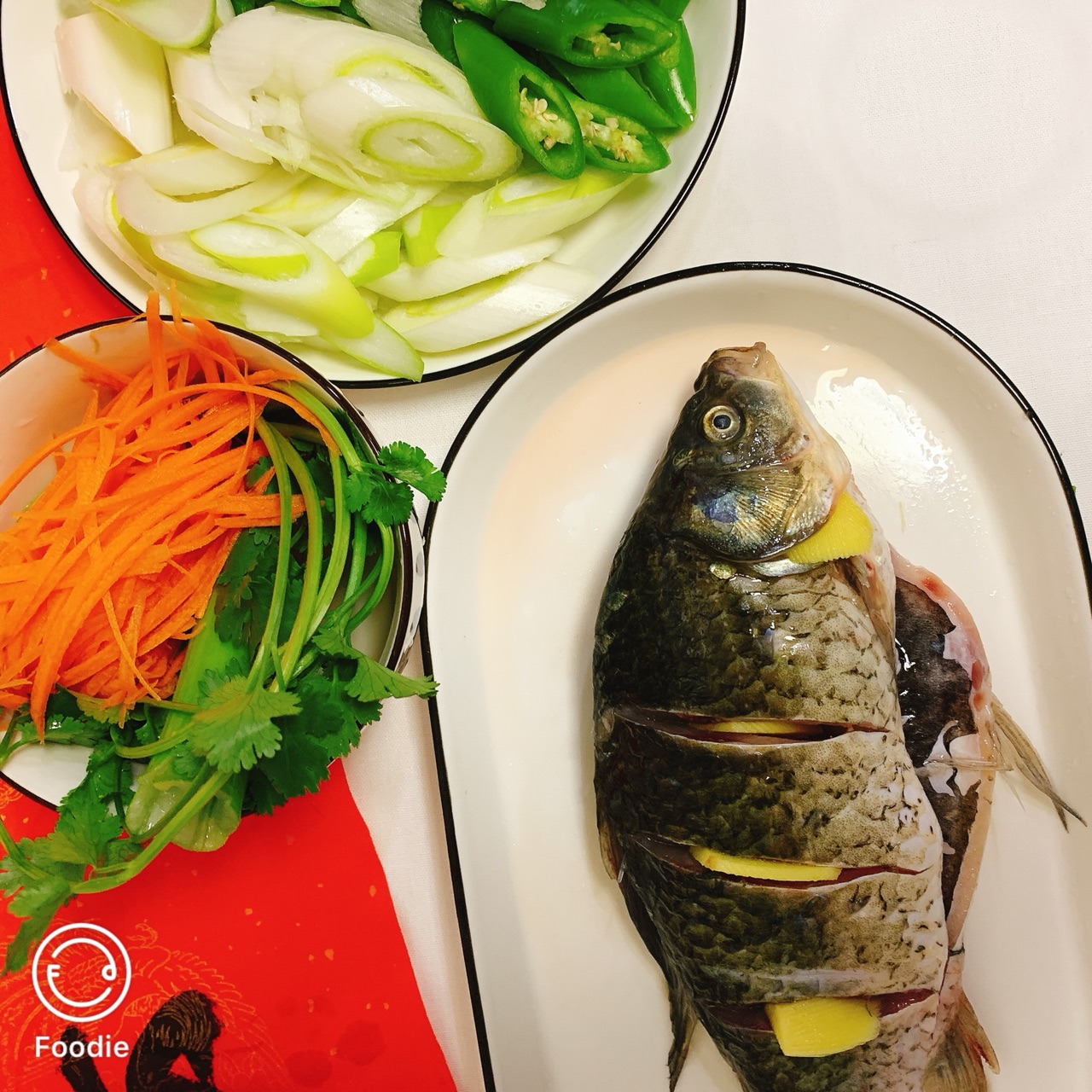 健康喜乐奶白鲫鱼豆腐汤