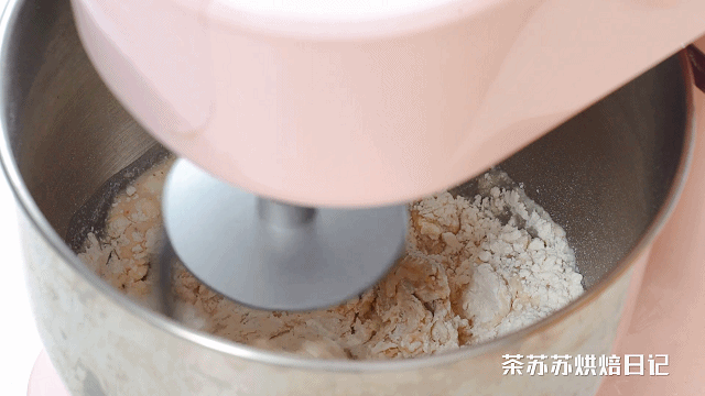 碱水芝士面包