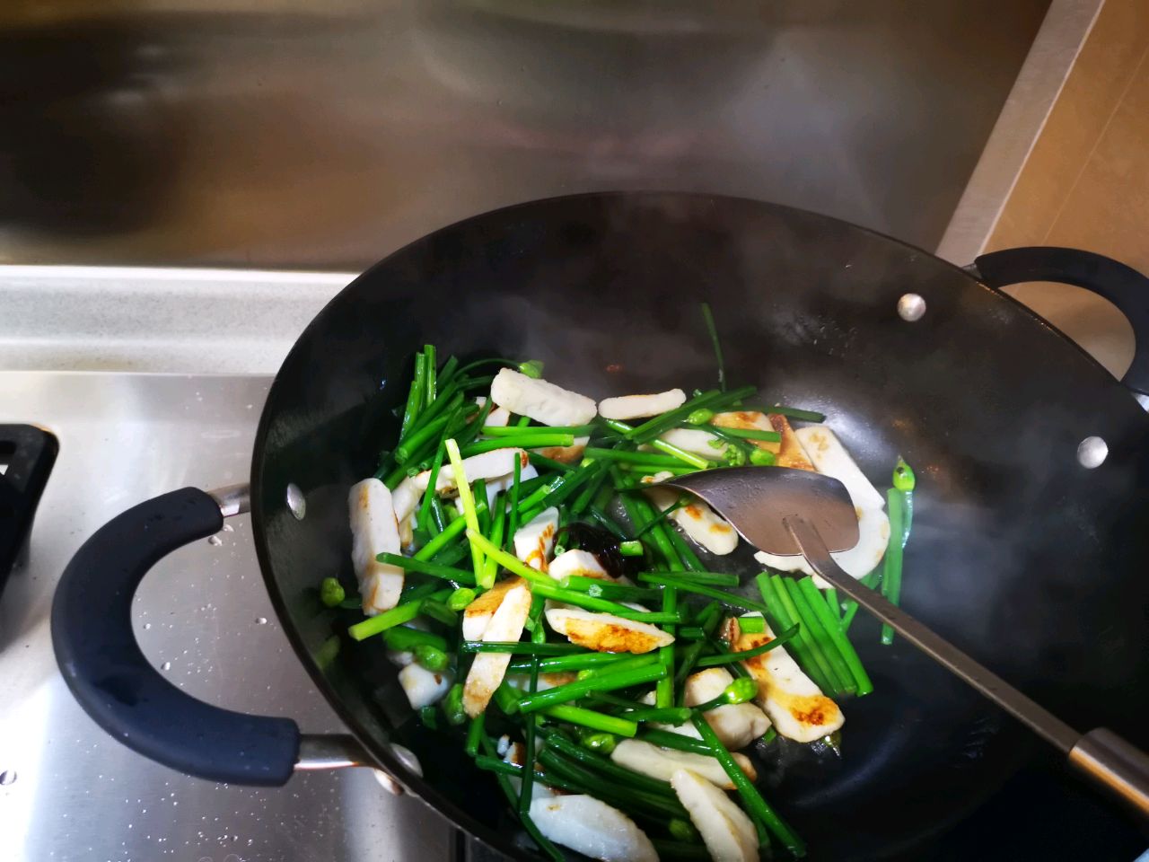 健胃消食→韭菜花墨鱼饼