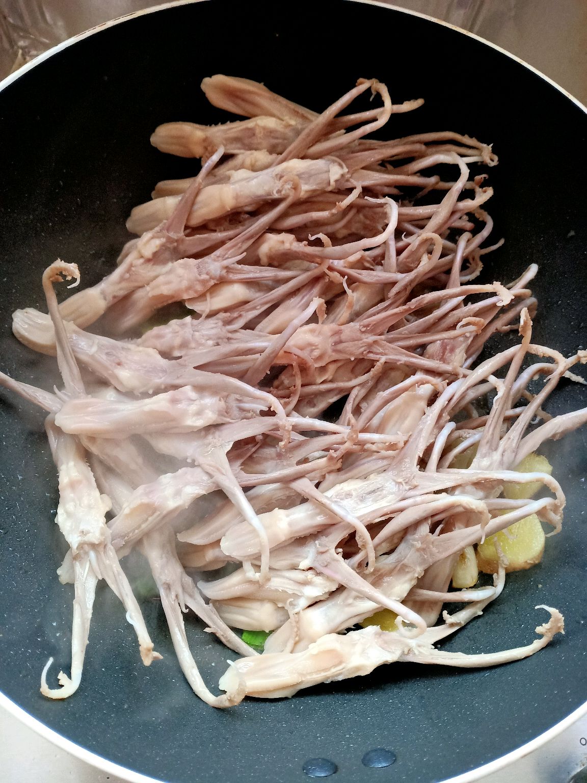 简易版酱鸭舌