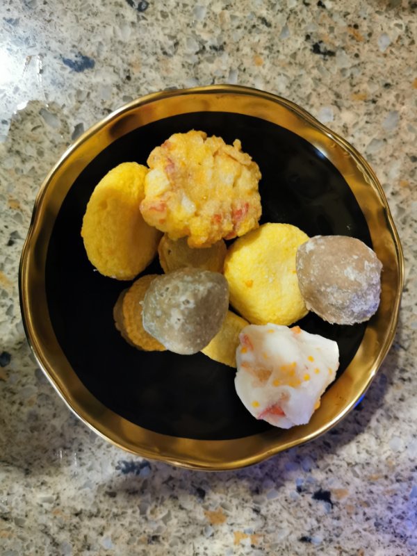 减脂肥牛金针菇蔬菜汤