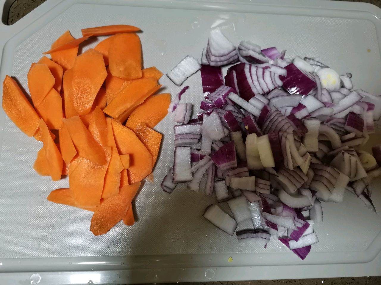 减脂黑椒鸡胸肉意面