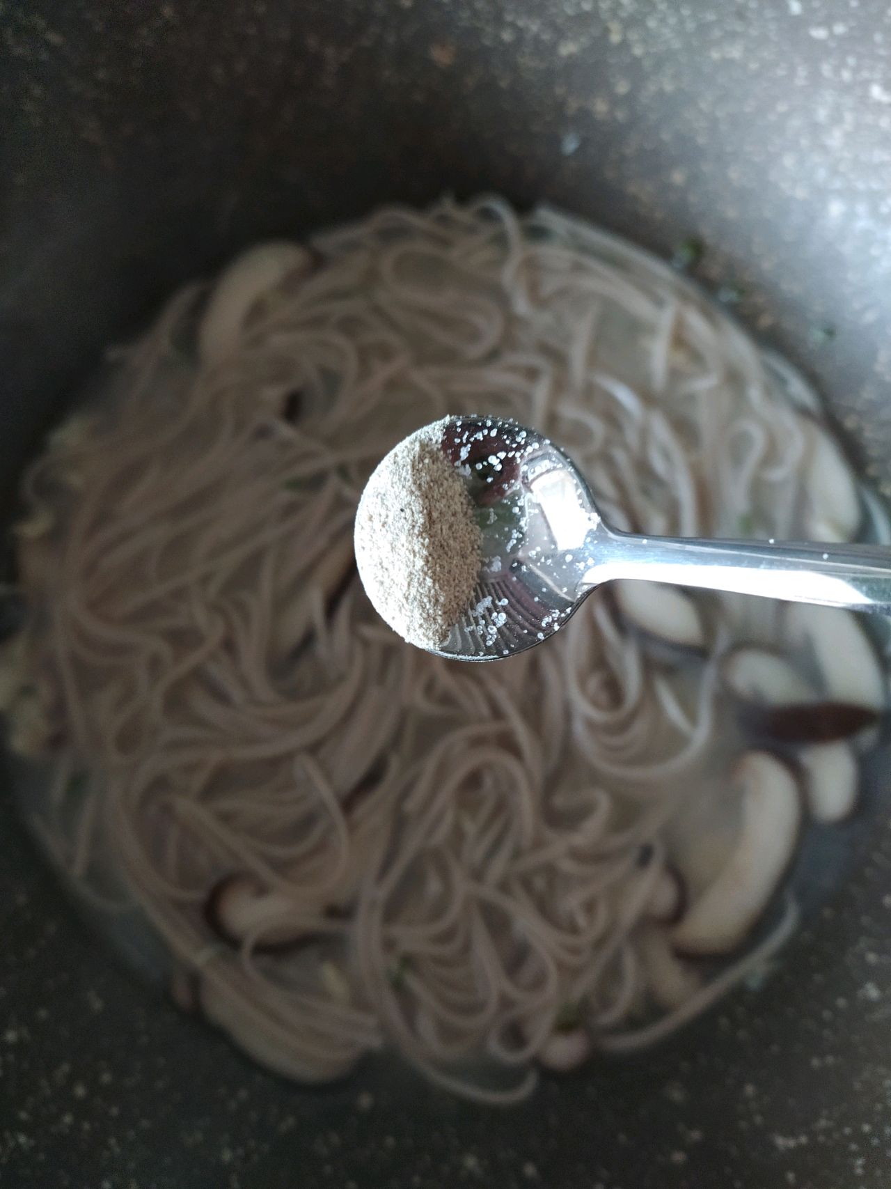 减脂又好吃的荞麦热汤面