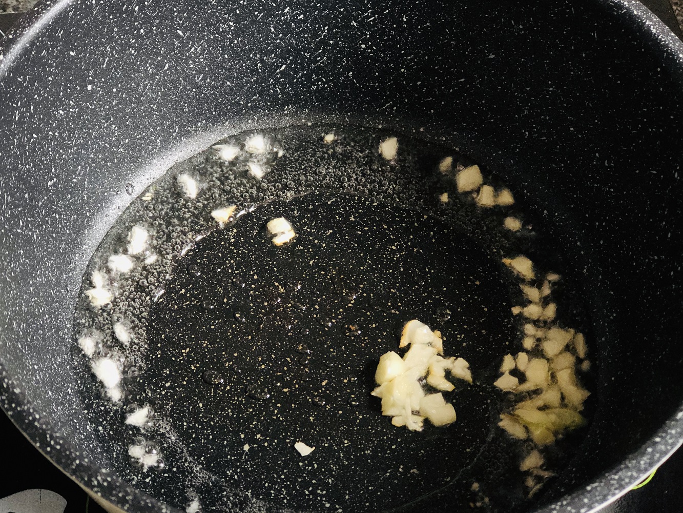 酱爆花甲