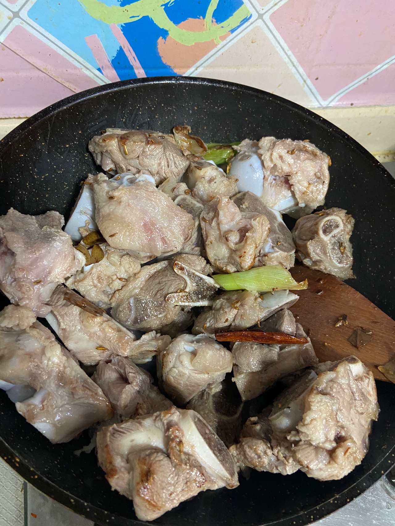 酱骨头