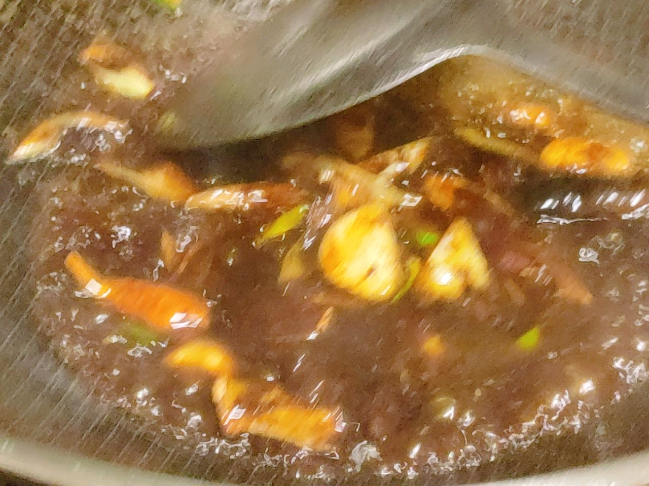 酱焖大头宝