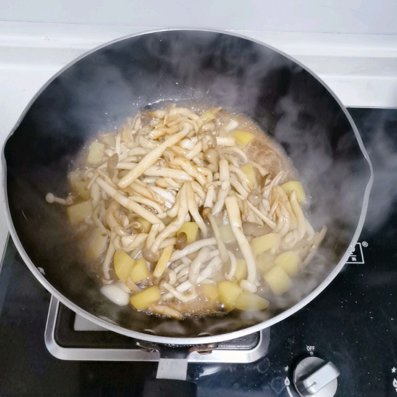 酱焖蘑菇