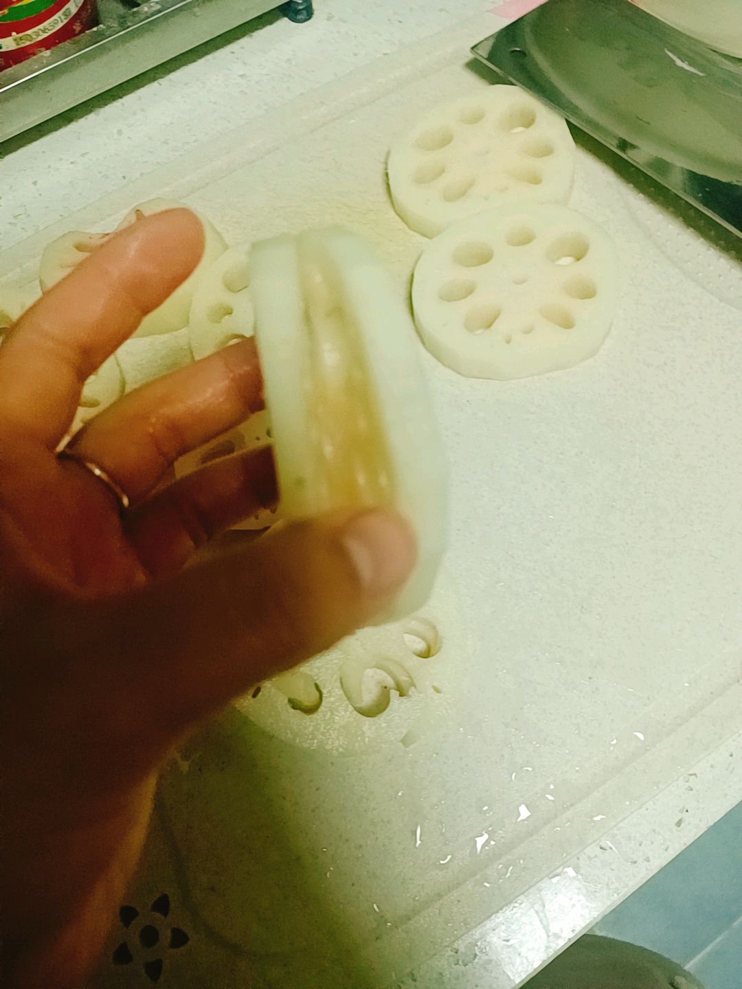 江南特色小吃～炸藕盒