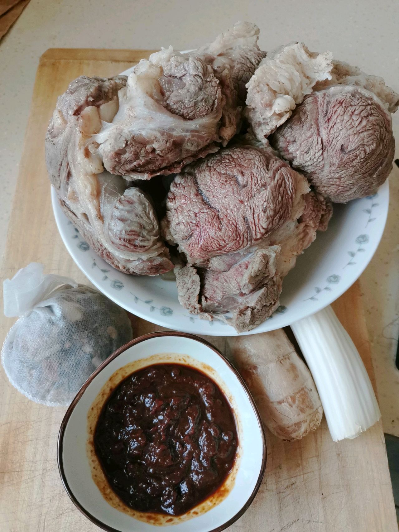 #酱牛肉说“新年好”#