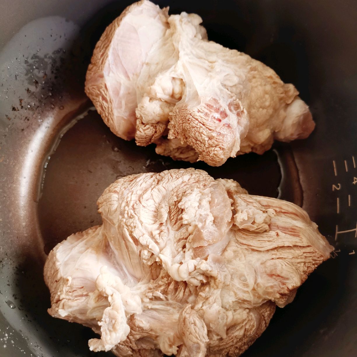 酱牛肉这样做，简单又好吃。