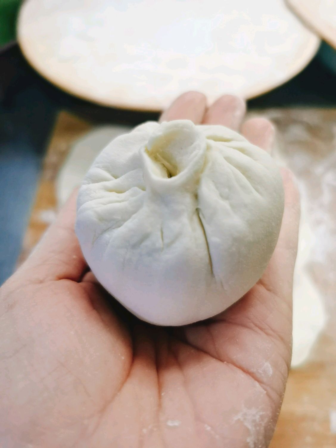 酱肉干菜包