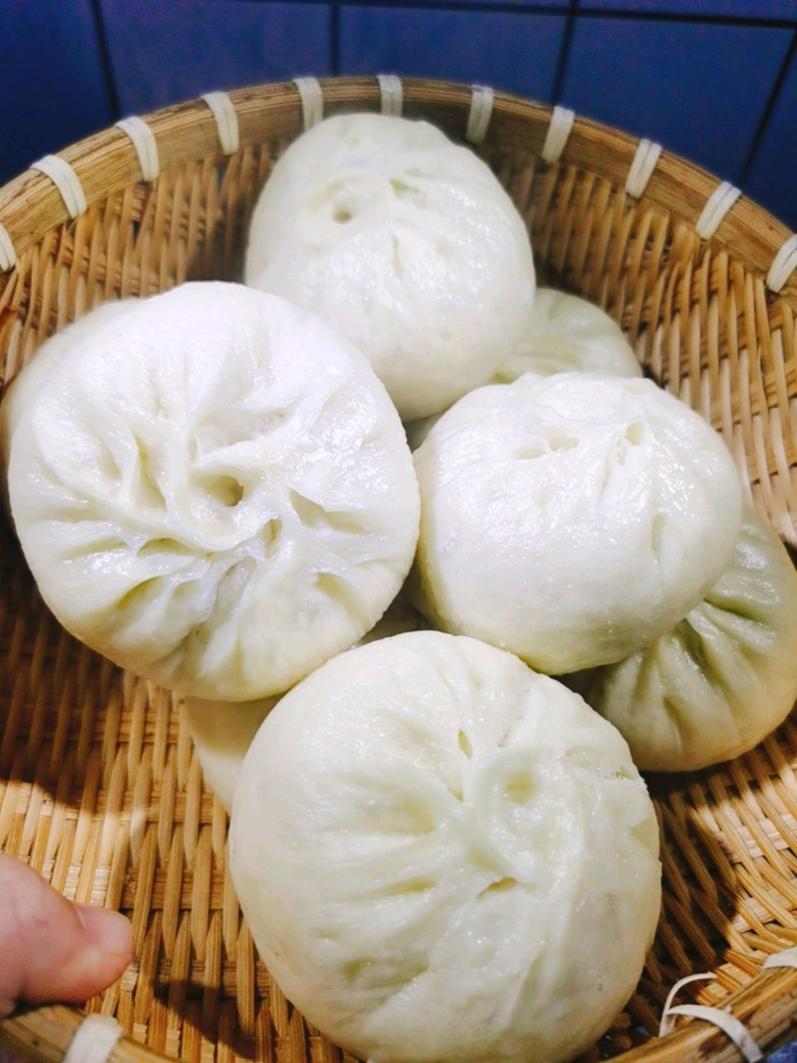 酱肉干菜包