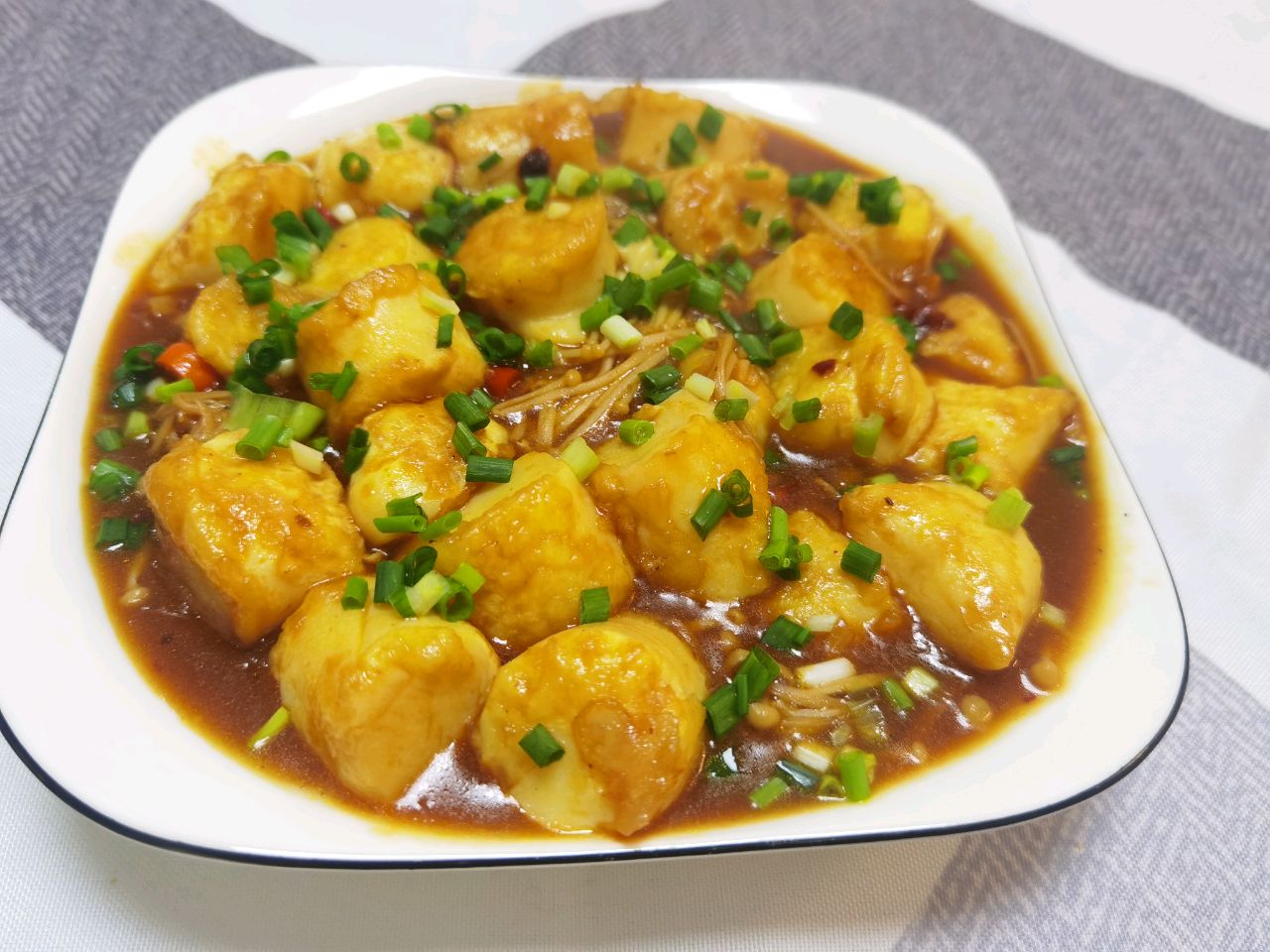 酱烧玉子豆腐