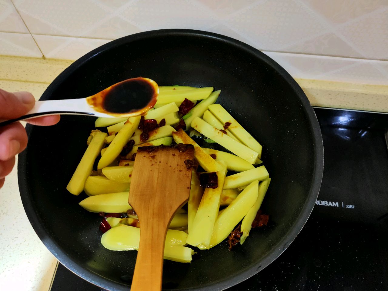 酱土豆条（超级好吃）
