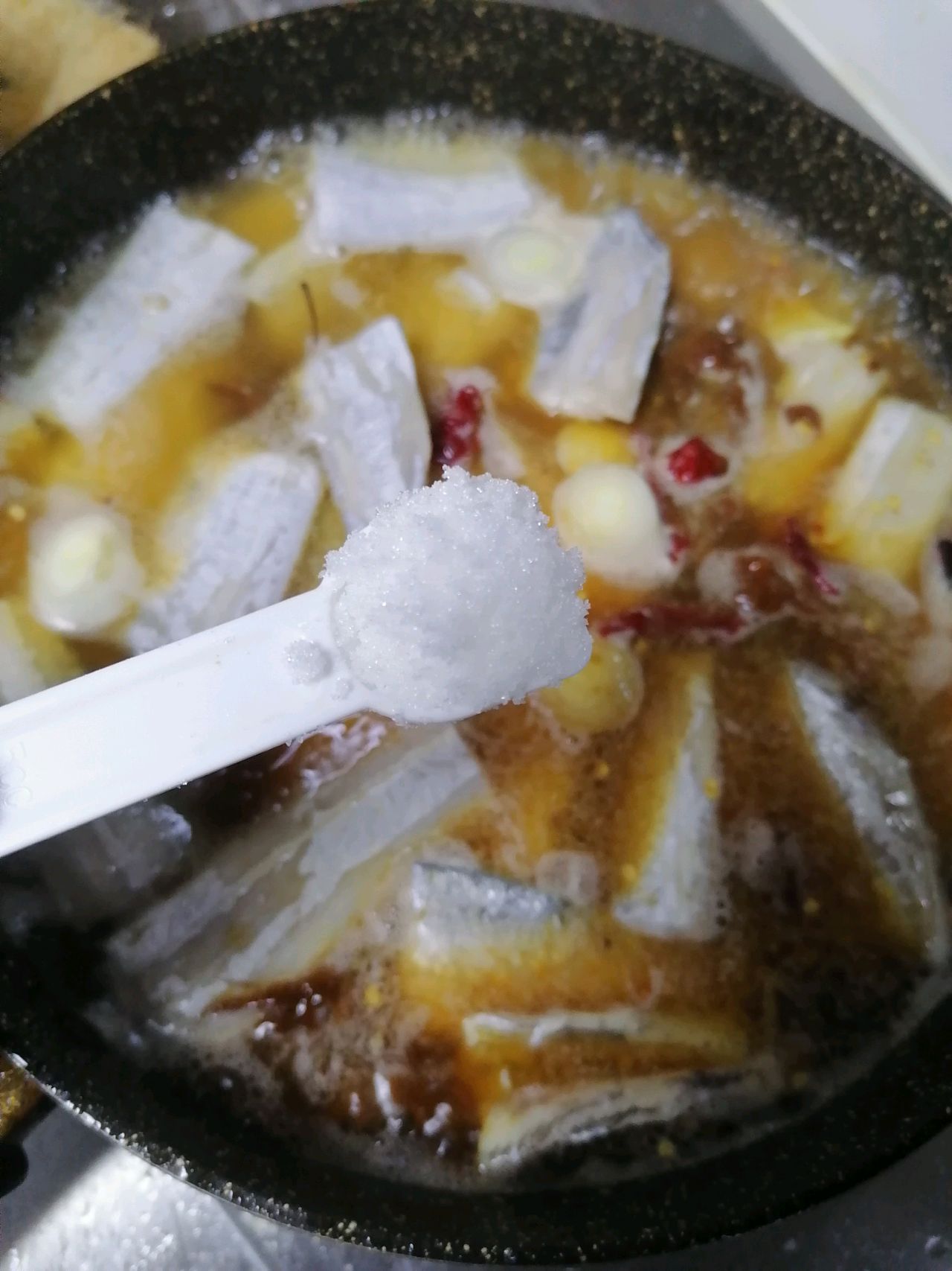 酱香刀鱼