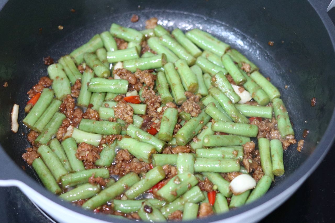 酱香豆角，香辣可口很下饭