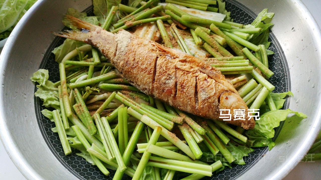 酱香酒菜酸焖鱼