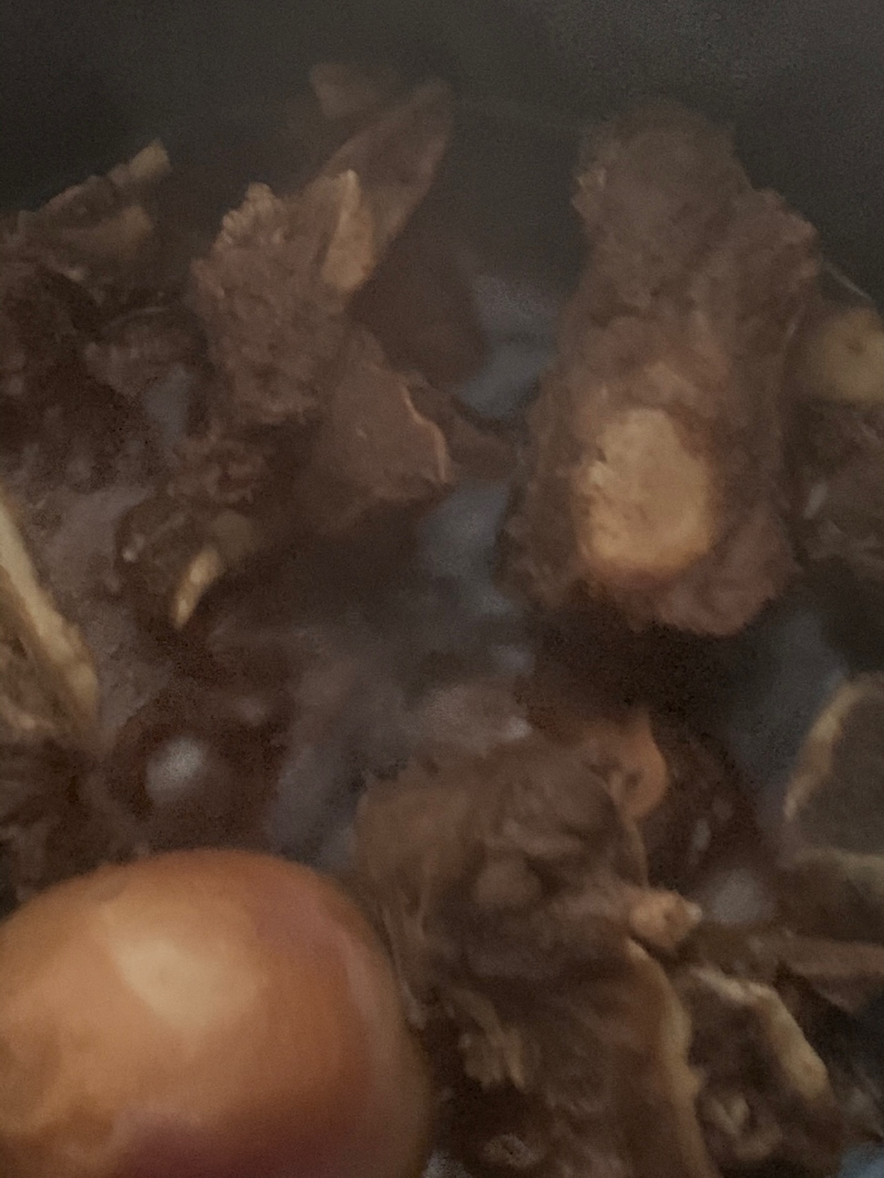 酱香牛仔骨