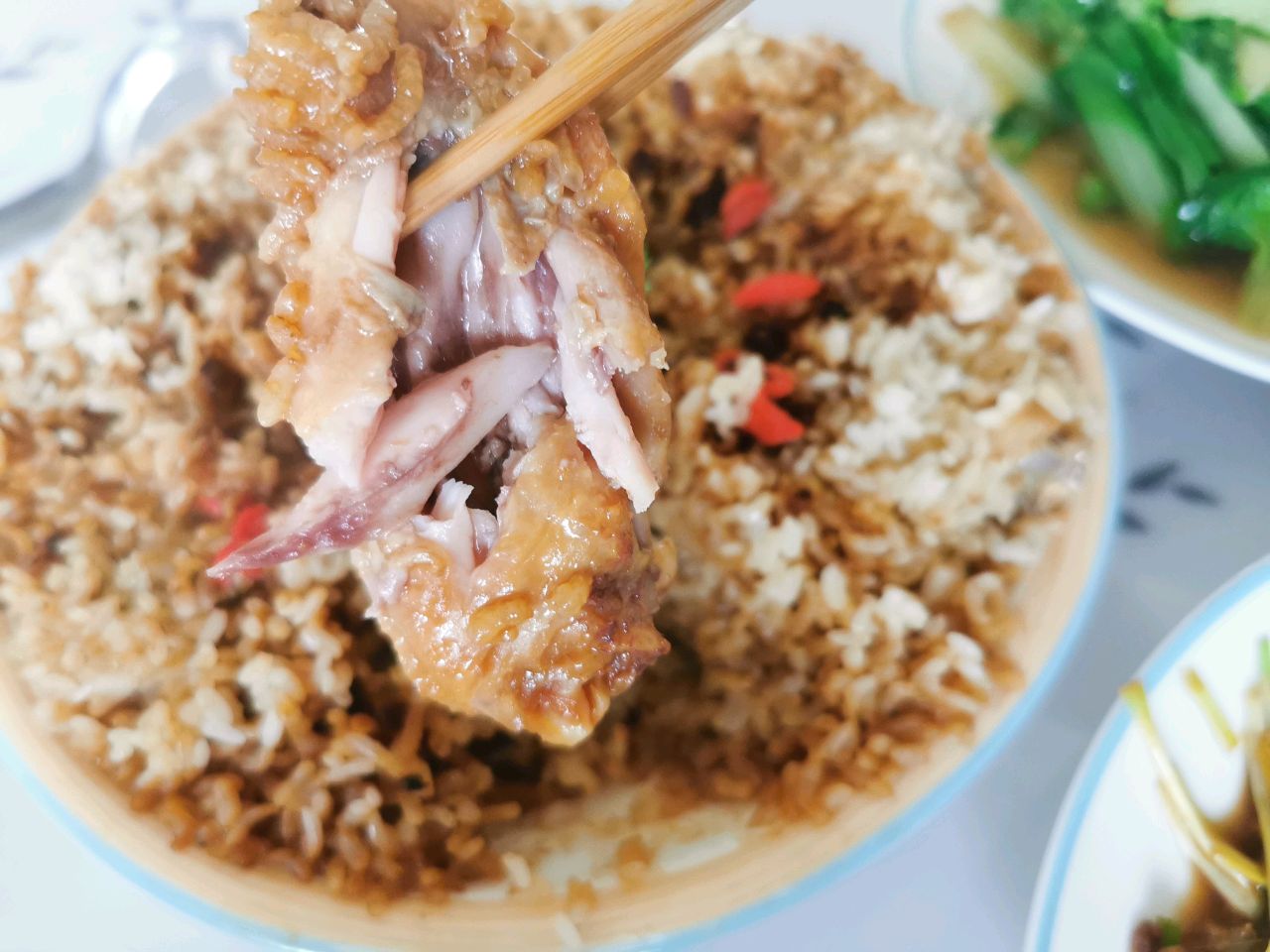酱香糯米鸡翅