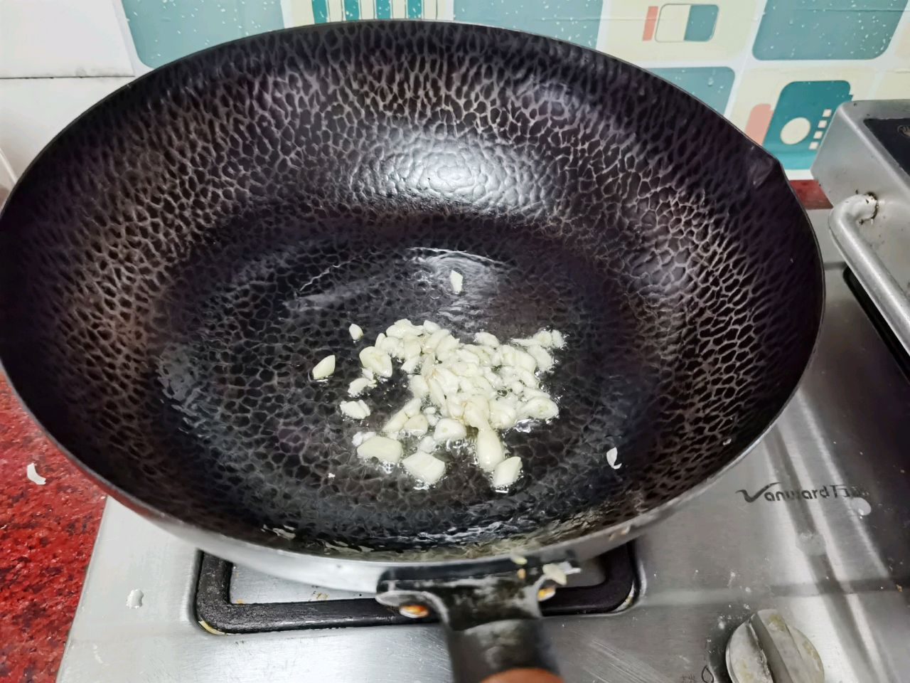 酱香酸辣藕丁