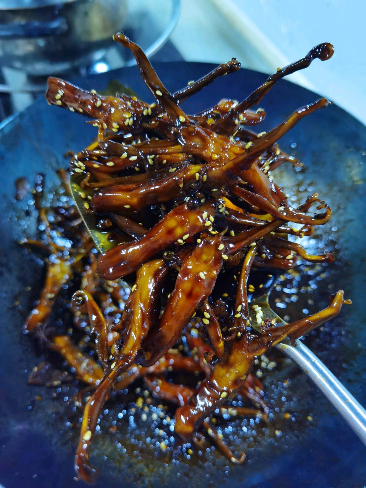 酱鸭舌