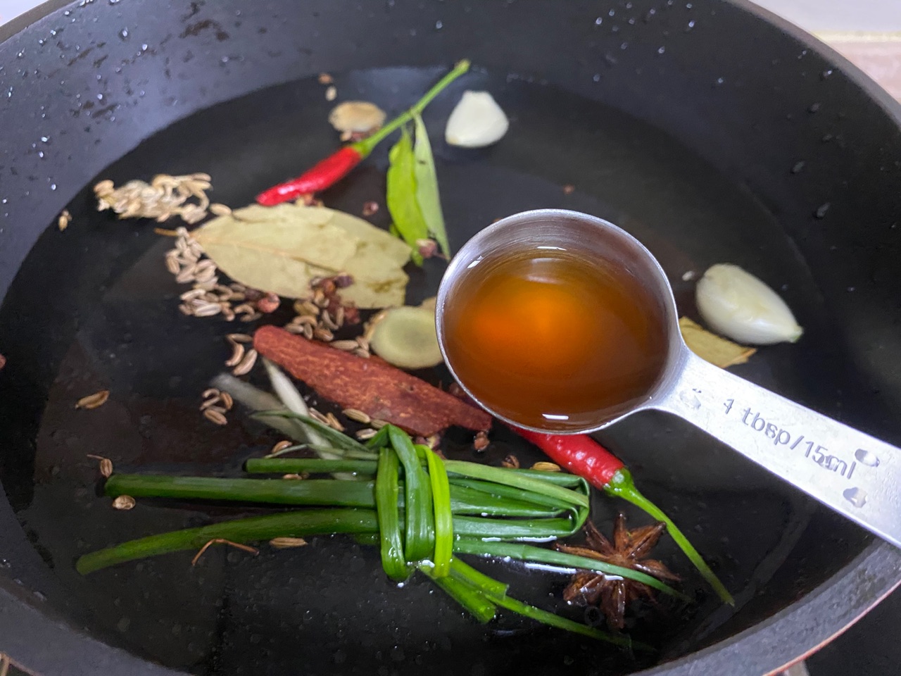 酱鸭腿