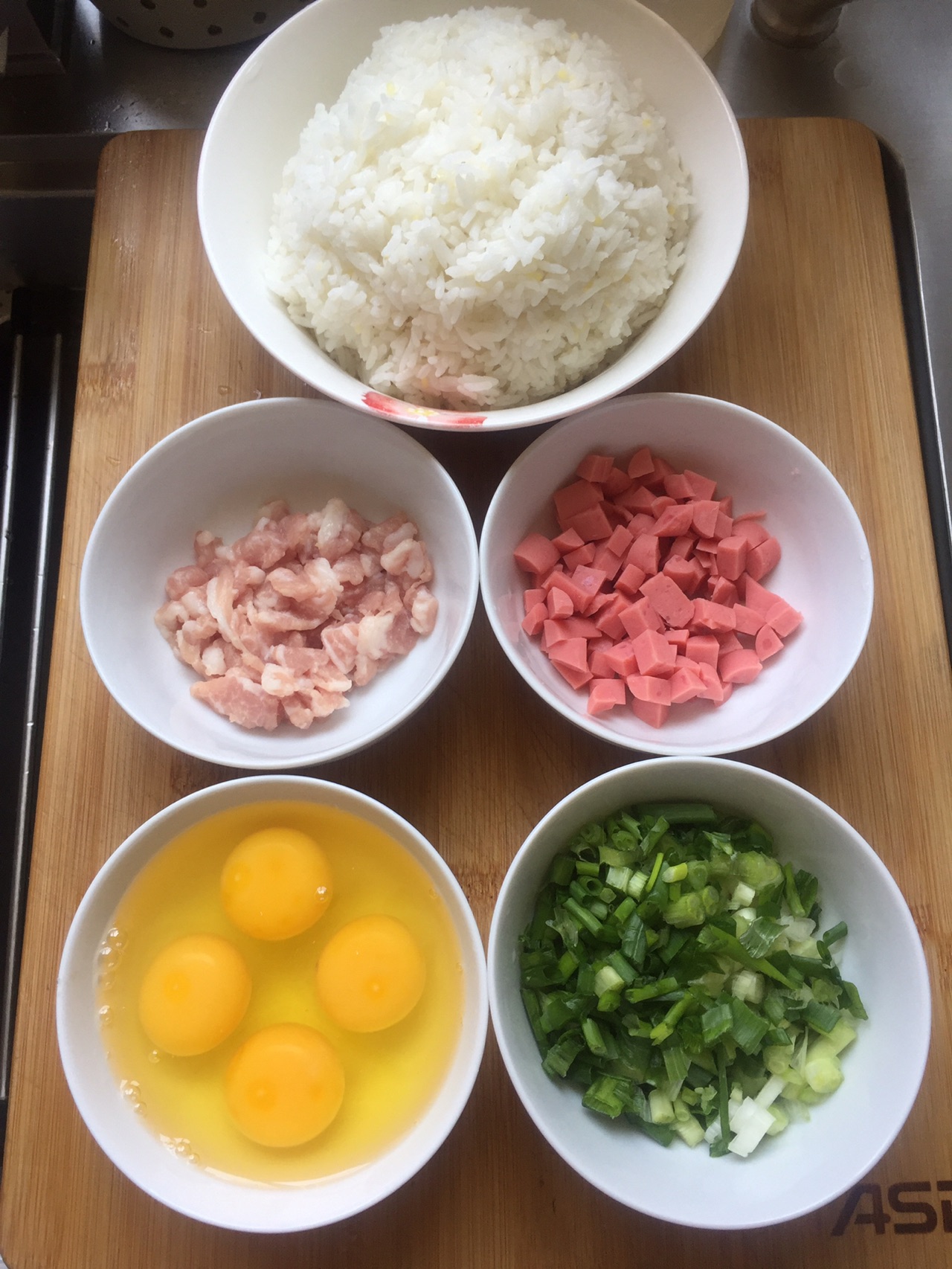 酱油蛋炒饭