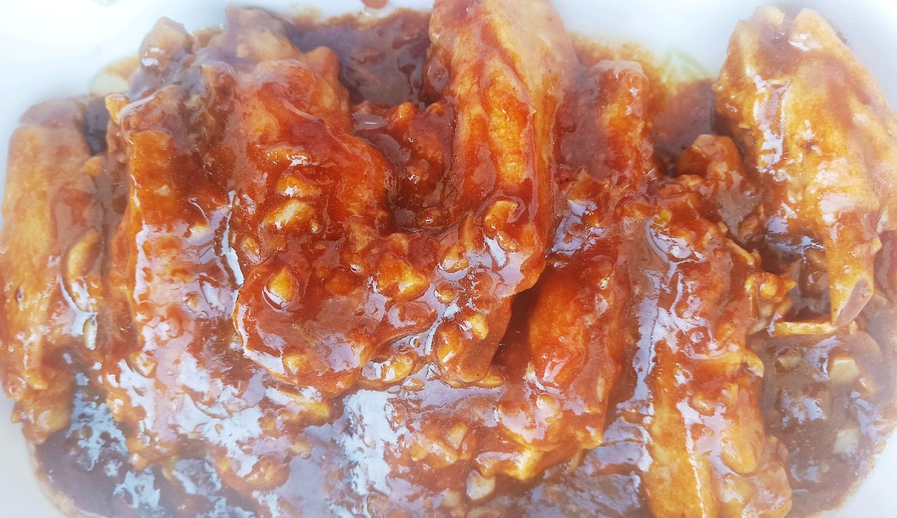 酱汁版蒜香鸡翅