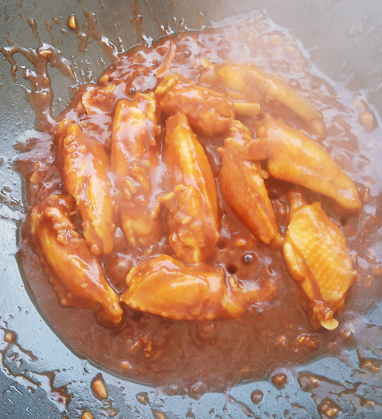酱汁版蒜香鸡翅