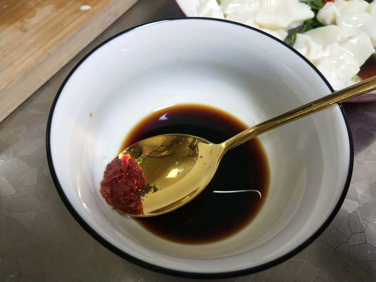 搅拌肉酯豆腐