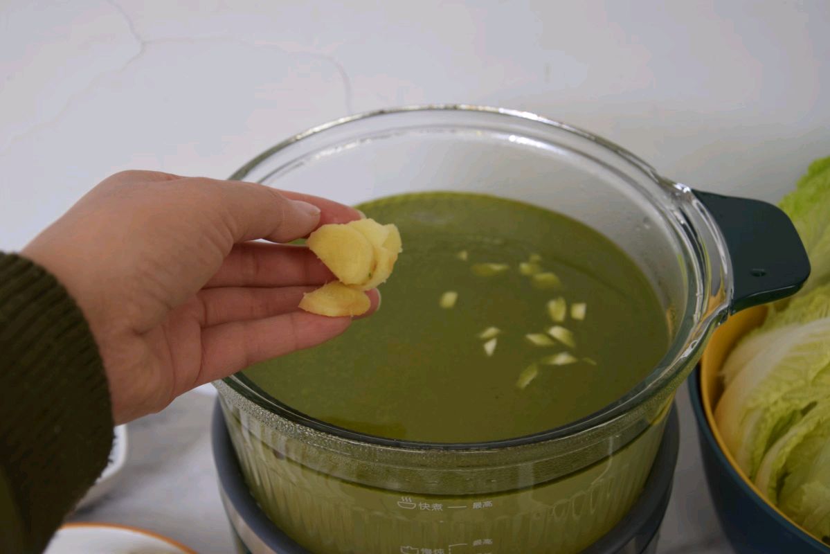 椒麻大骨汤火锅
