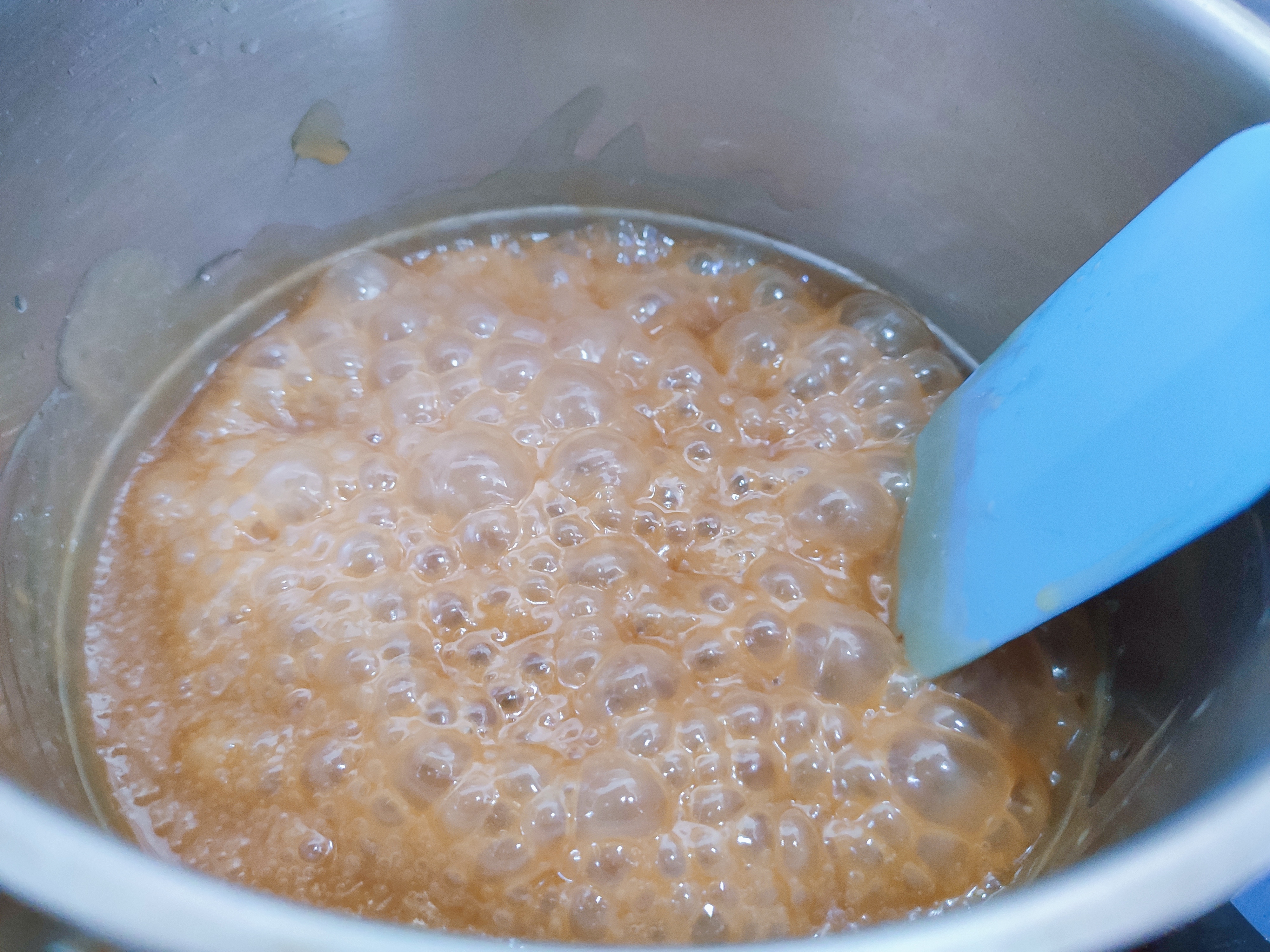 焦糖杏仁天鹅饼干